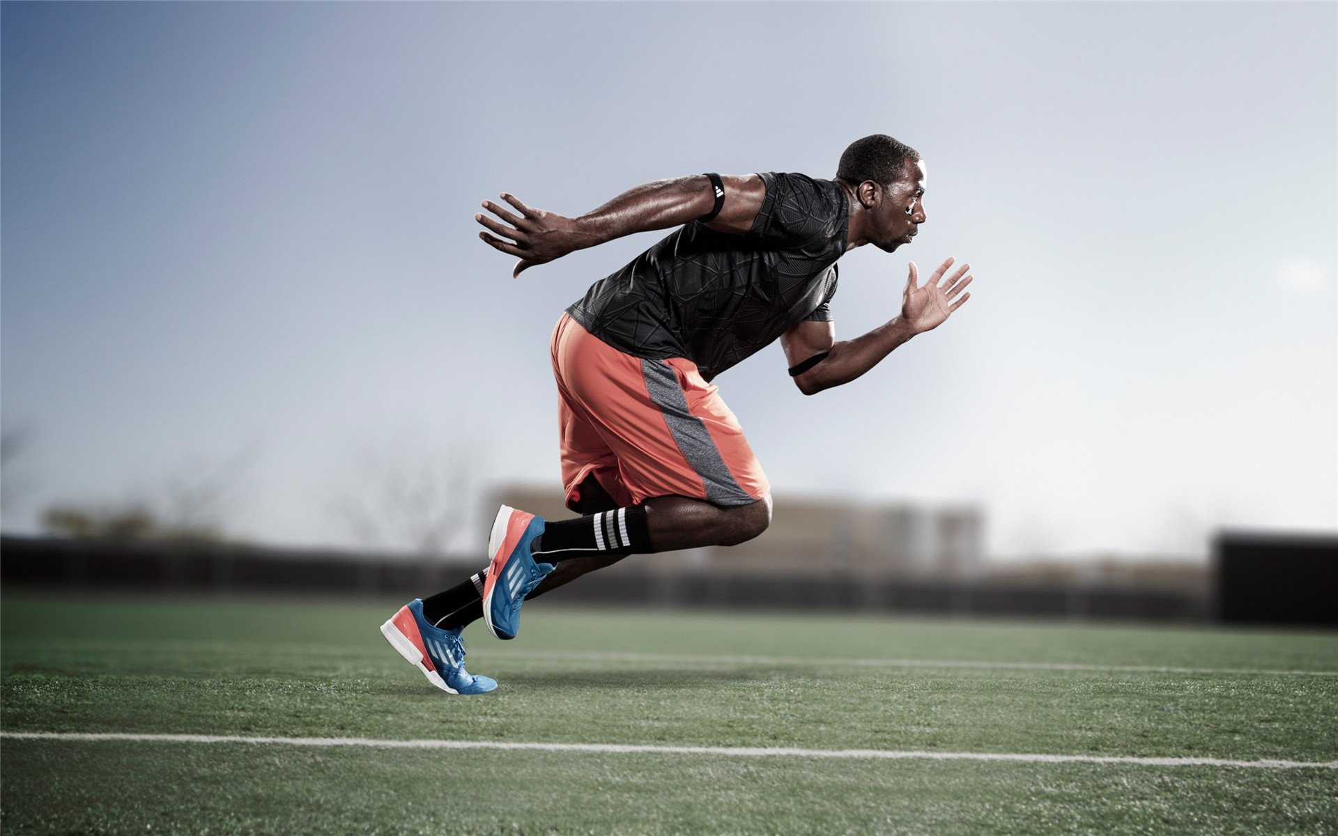 开云下载-史上最年轻的欧冠“金童”，谁的崛起势不可挡？，最年轻的金球奖得主排名